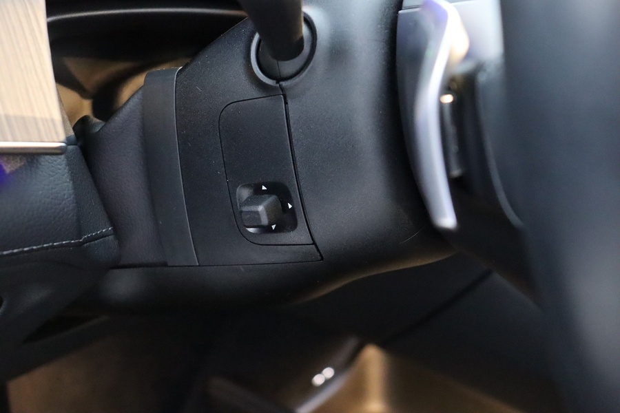 Mercedes-Benz EQS vaihtoauto