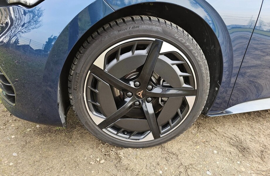 Cupra Born vaihtoauto