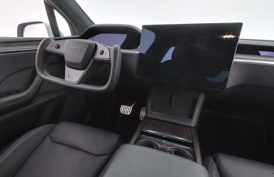 Tesla Model X vaihtoauto