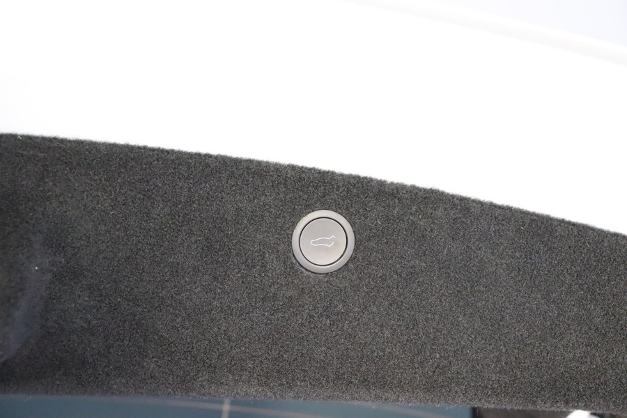 Tesla Model X vaihtoauto