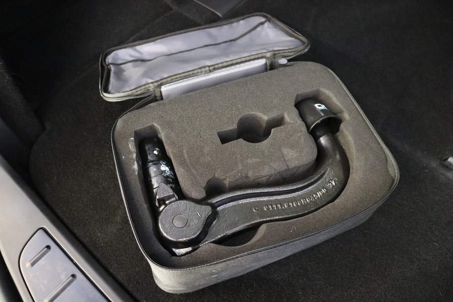 Tesla Model X vaihtoauto