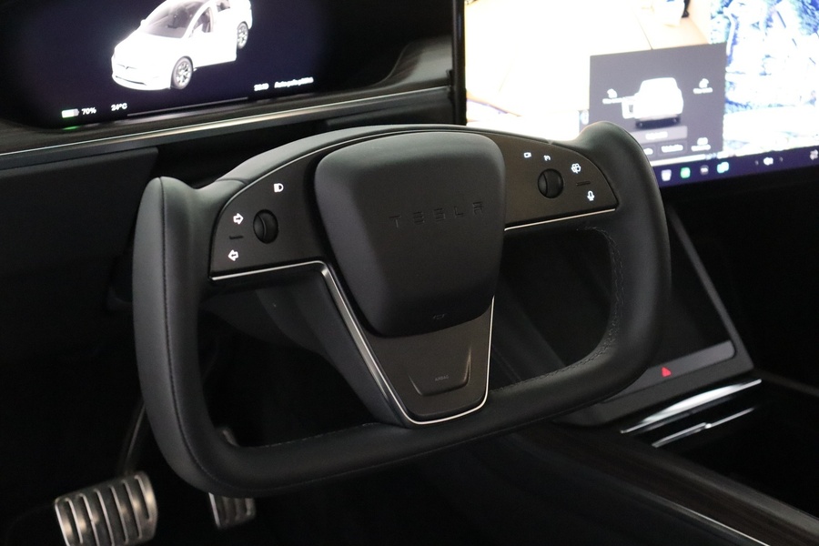 Tesla Model X vaihtoauto