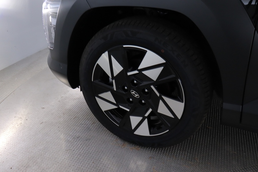 Hyundai KONA Hybrid vaihtoauto