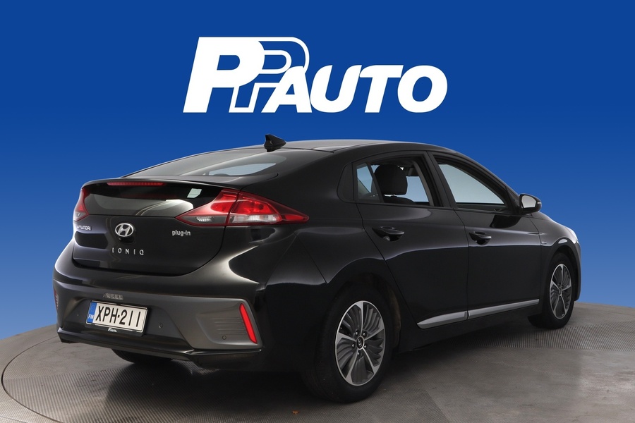 Hyundai IONIQ plug-in vaihtoauto