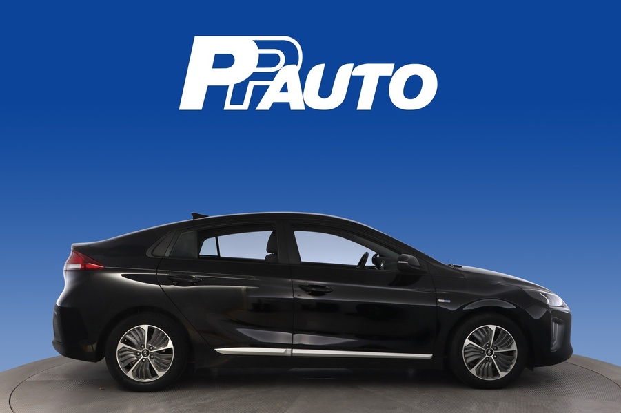 Hyundai IONIQ plug-in vaihtoauto