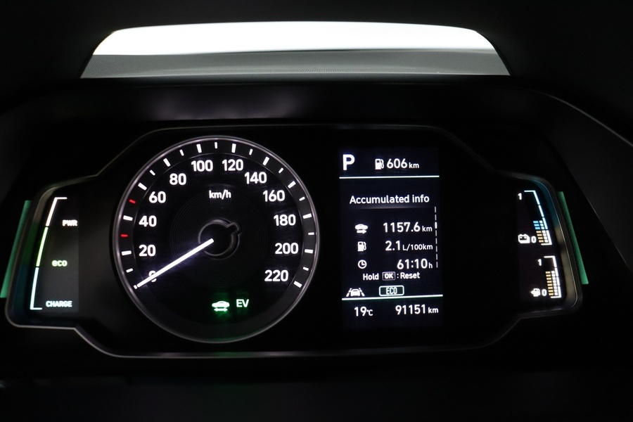 Hyundai IONIQ plug-in vaihtoauto