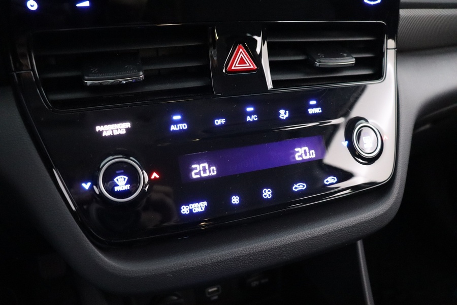 Hyundai IONIQ plug-in vaihtoauto