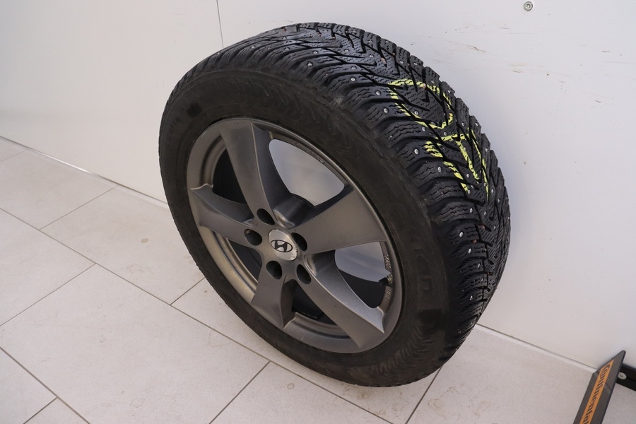 Hyundai IONIQ plug-in vaihtoauto