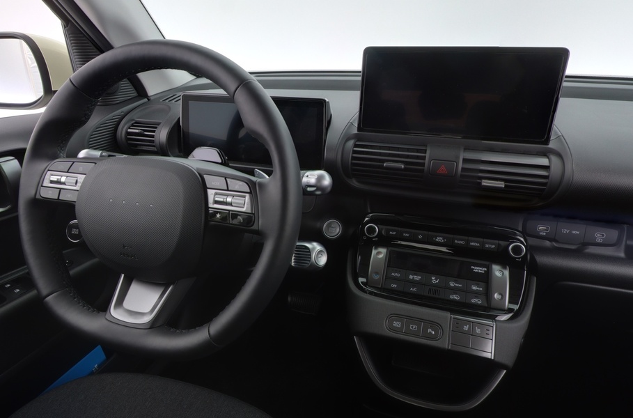 Hyundai INSTER vaihtoauto