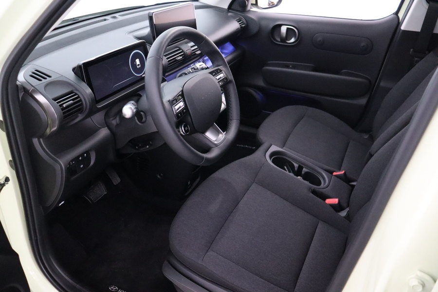 Hyundai INSTER vaihtoauto