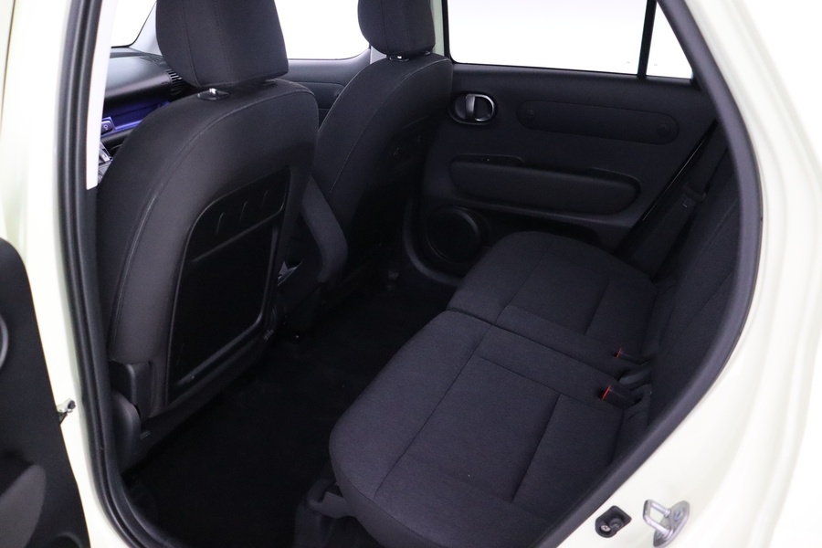 Hyundai INSTER vaihtoauto