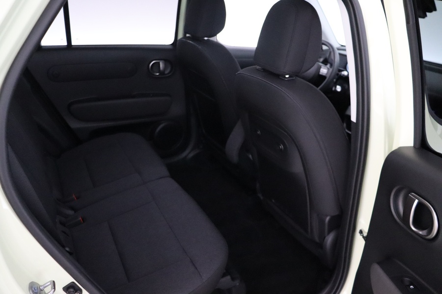 Hyundai INSTER vaihtoauto