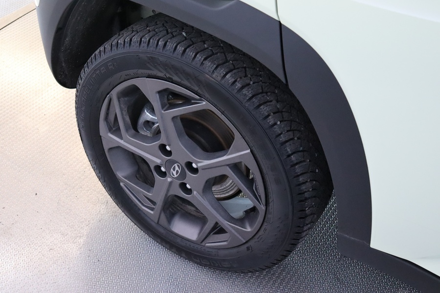 Hyundai INSTER vaihtoauto