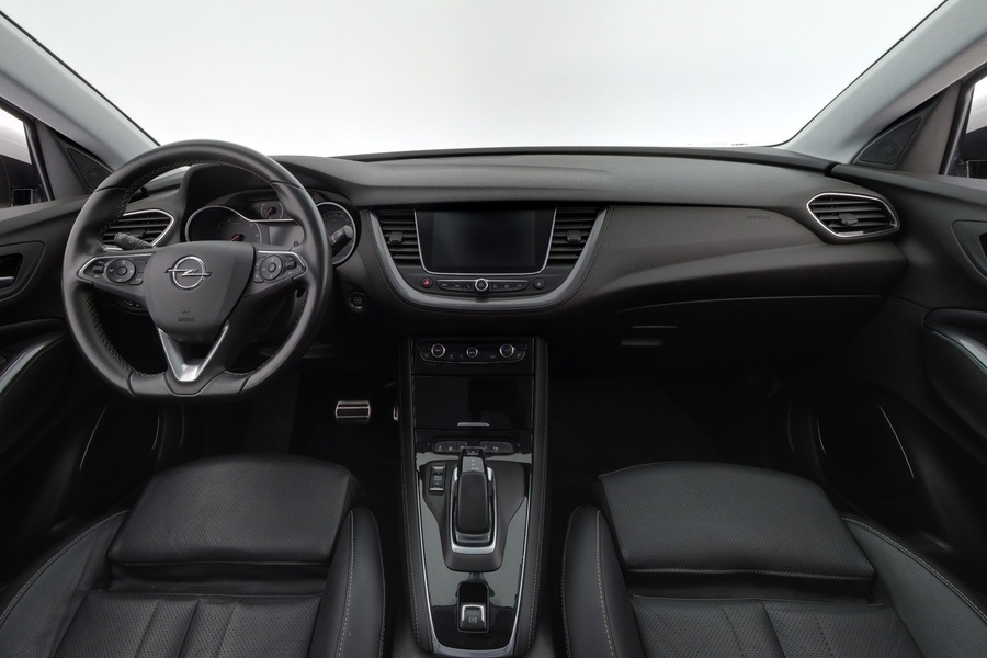 Opel Grandland X vaihtoauto