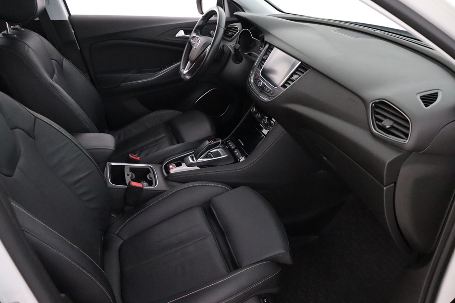 Opel Grandland X vaihtoauto