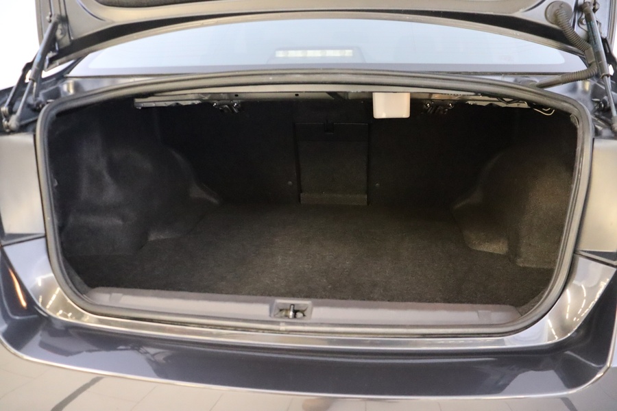 Subaru Legacy vaihtoauto