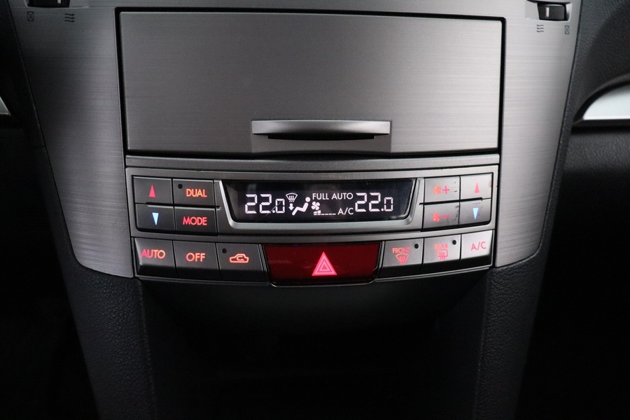 Subaru Legacy vaihtoauto