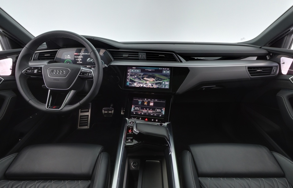 Audi Q8 e-tron vaihtoauto