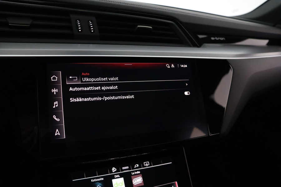 Audi Q8 e-tron vaihtoauto