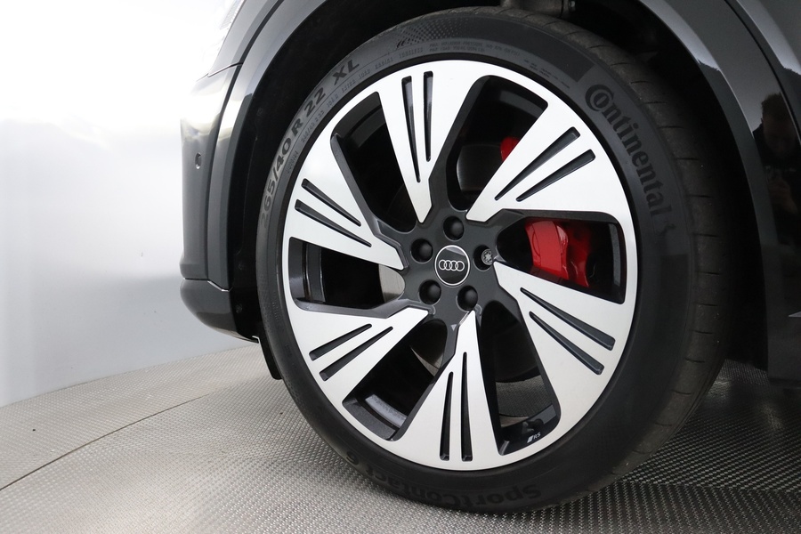 Audi Q8 e-tron vaihtoauto