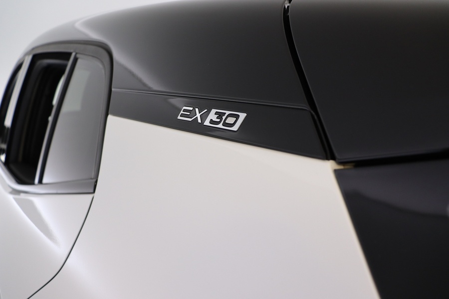 Volvo EX30 vaihtoauto