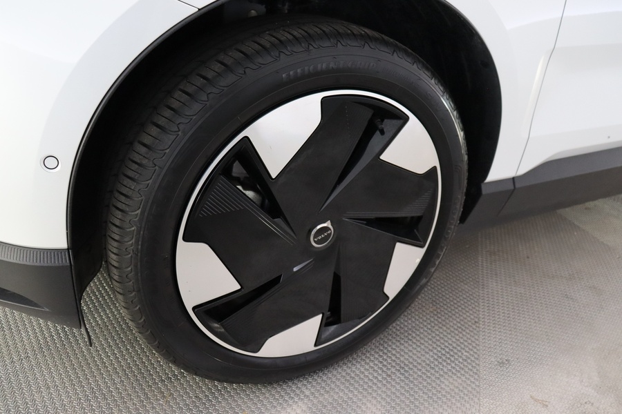 Volvo EX30 vaihtoauto