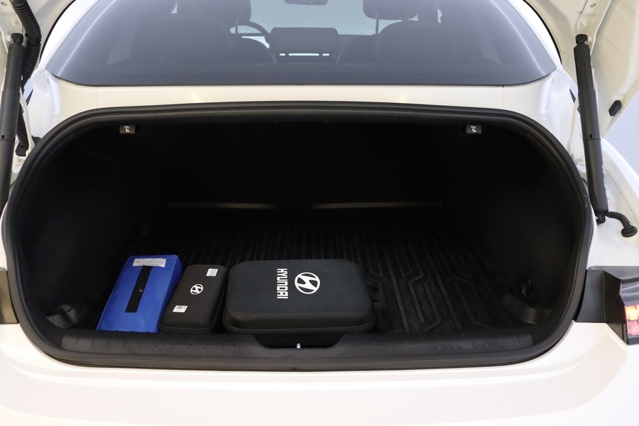 Hyundai IONIQ 6 vaihtoauto