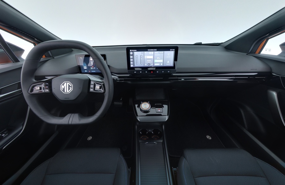 MG MG4 vaihtoauto