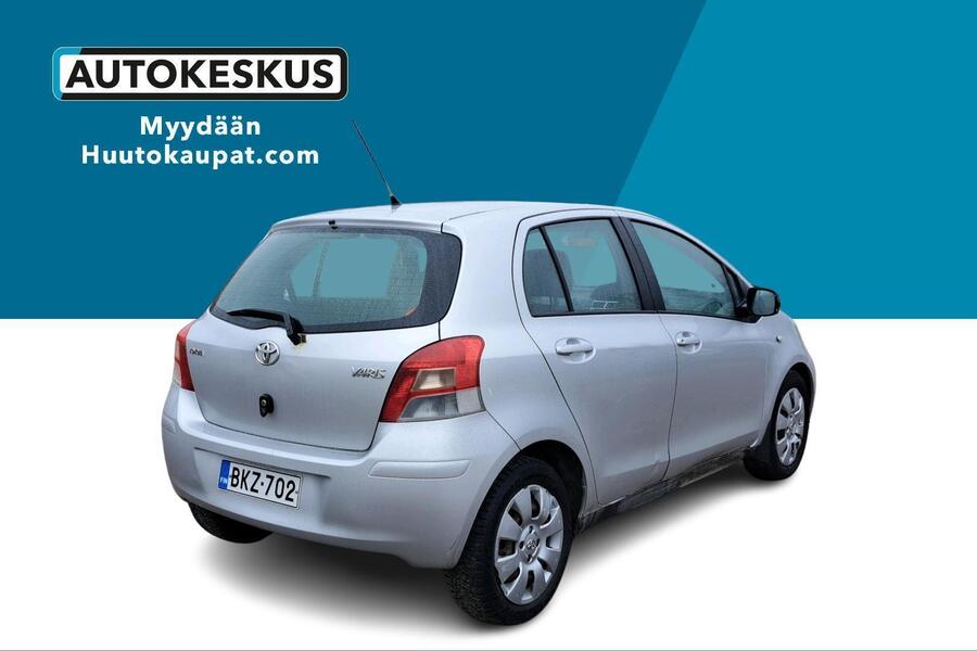 Toyota Yaris vaihtoauto