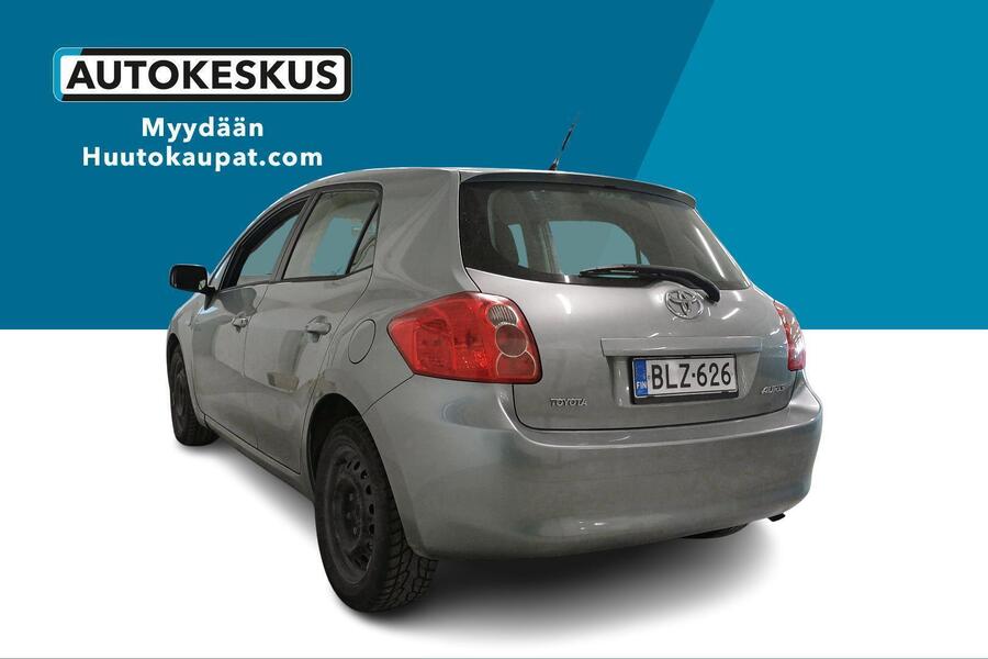 Toyota Auris vaihtoauto