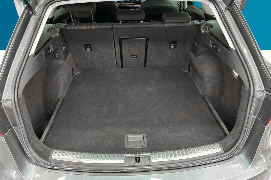 SEAT Leon ST vaihtoauto