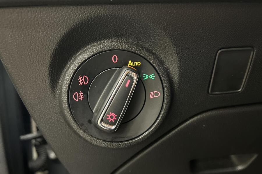 SEAT Leon ST vaihtoauto