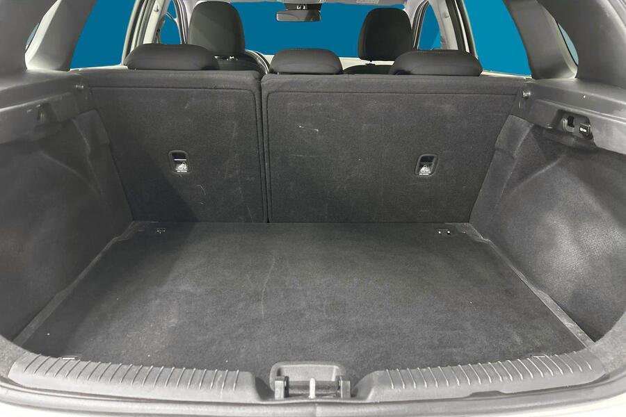 Hyundai i30 5d vaihtoauto