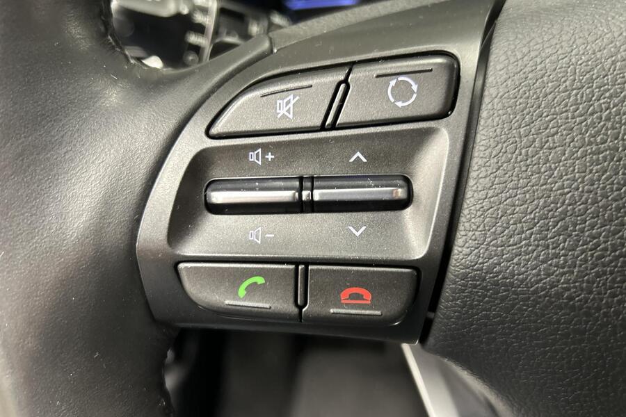 Hyundai i30 5d vaihtoauto