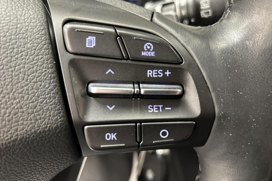 Hyundai i30 5d vaihtoauto