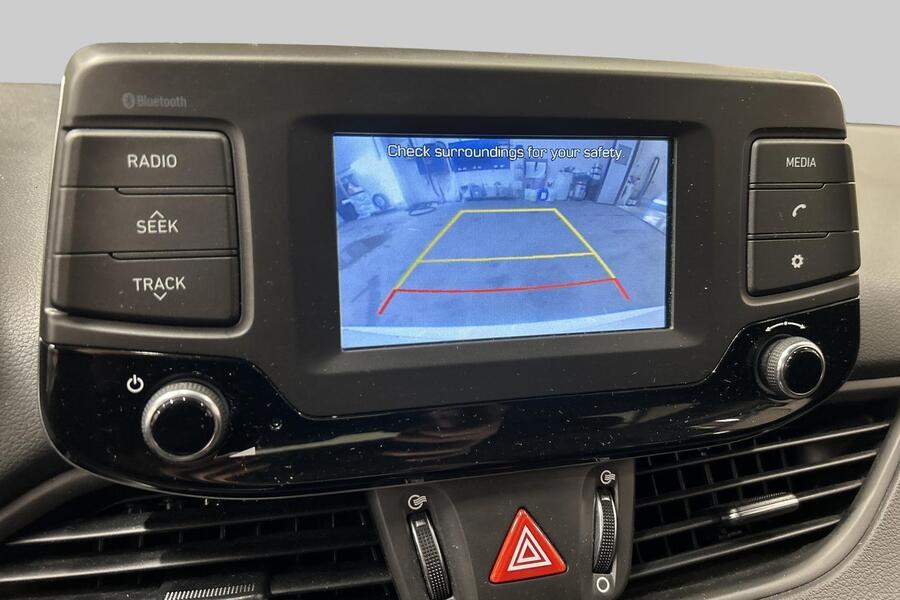 Hyundai i30 5d vaihtoauto