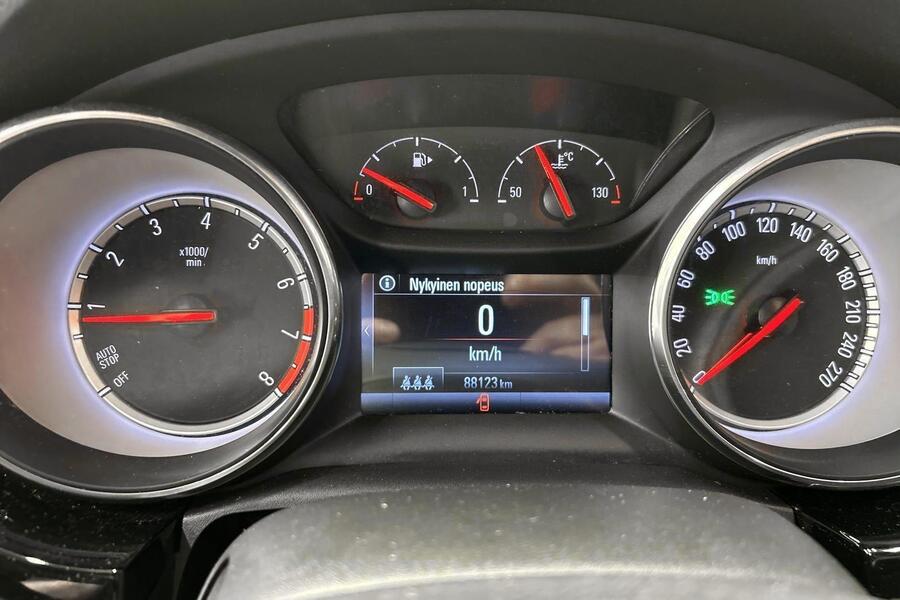 Opel Astra vaihtoauto