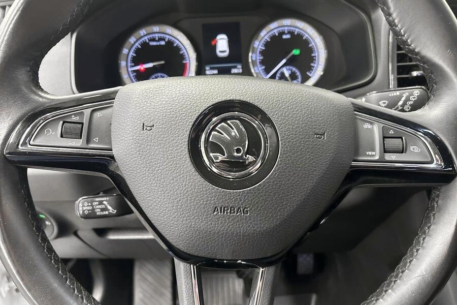 Skoda Karoq vaihtoauto