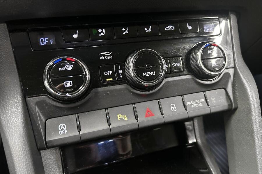 Skoda Karoq vaihtoauto