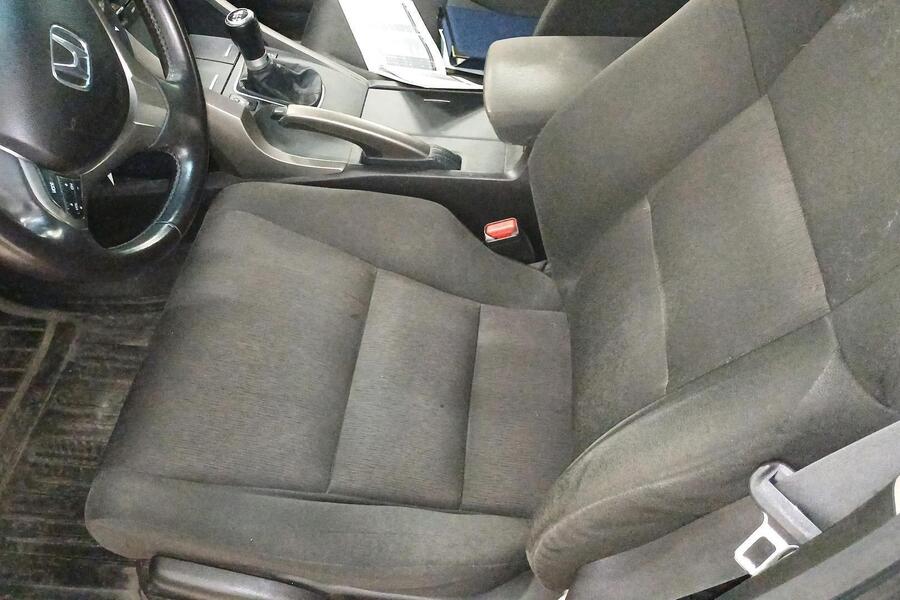 Honda Accord vaihtoauto