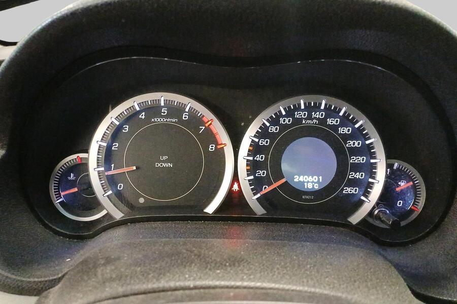 Honda Accord vaihtoauto