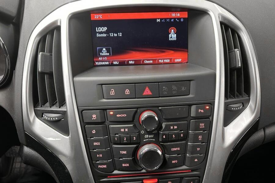 Opel Astra vaihtoauto