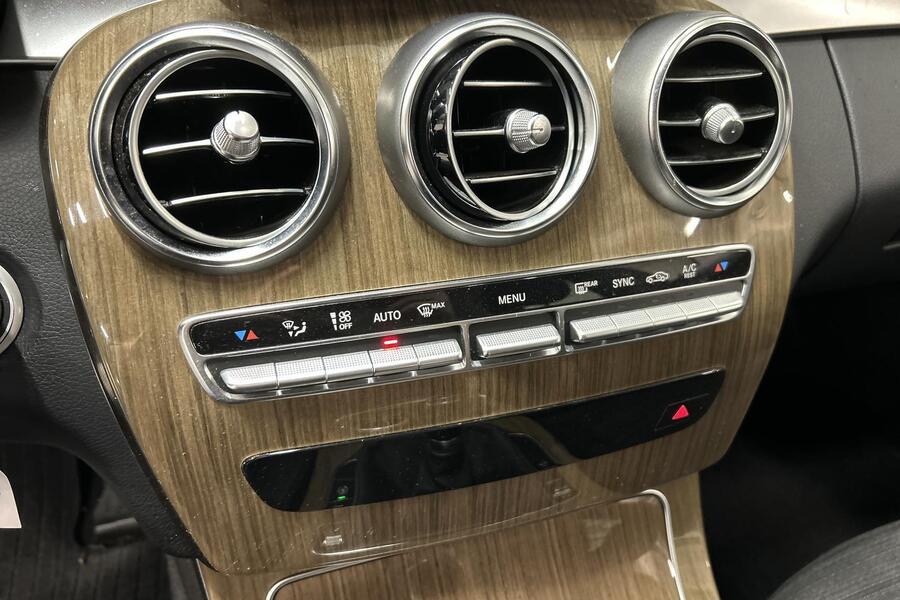 Mercedes-Benz C vaihtoauto