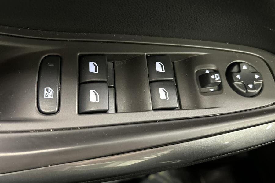 Opel Grandland X vaihtoauto