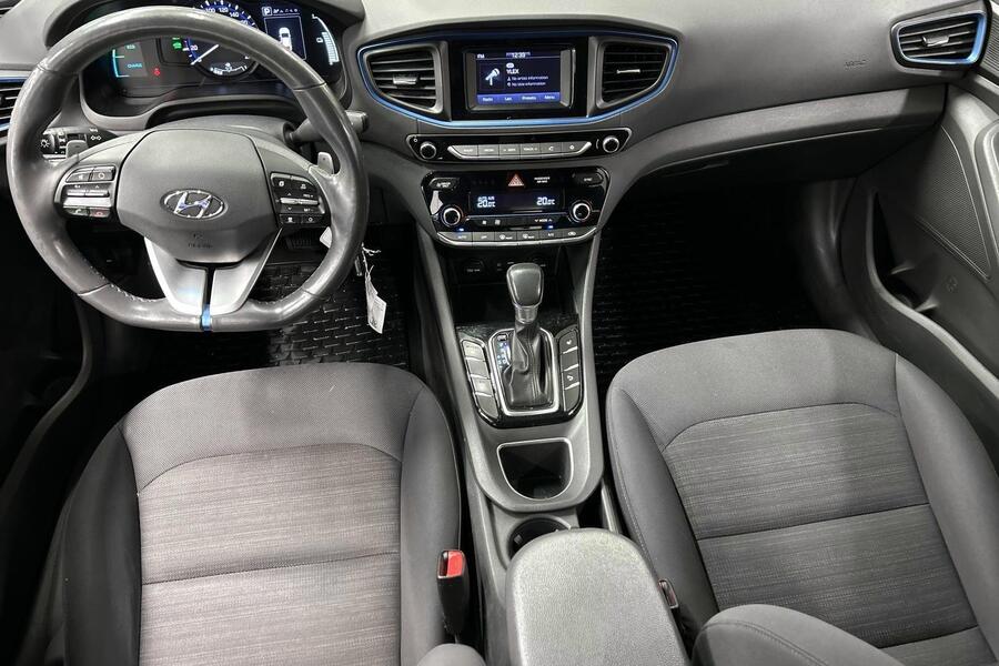 Hyundai IONIQ hybrid vaihtoauto