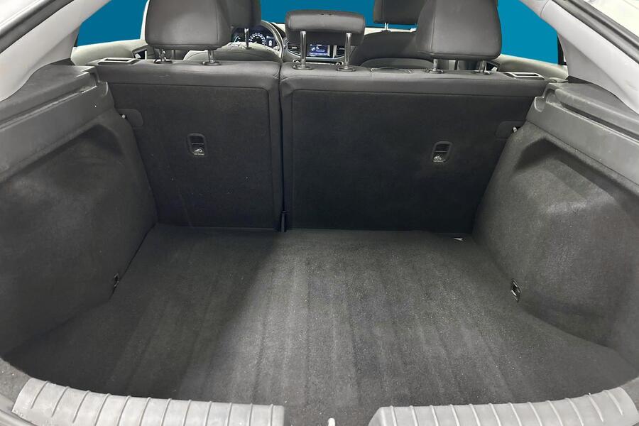 Hyundai IONIQ hybrid vaihtoauto