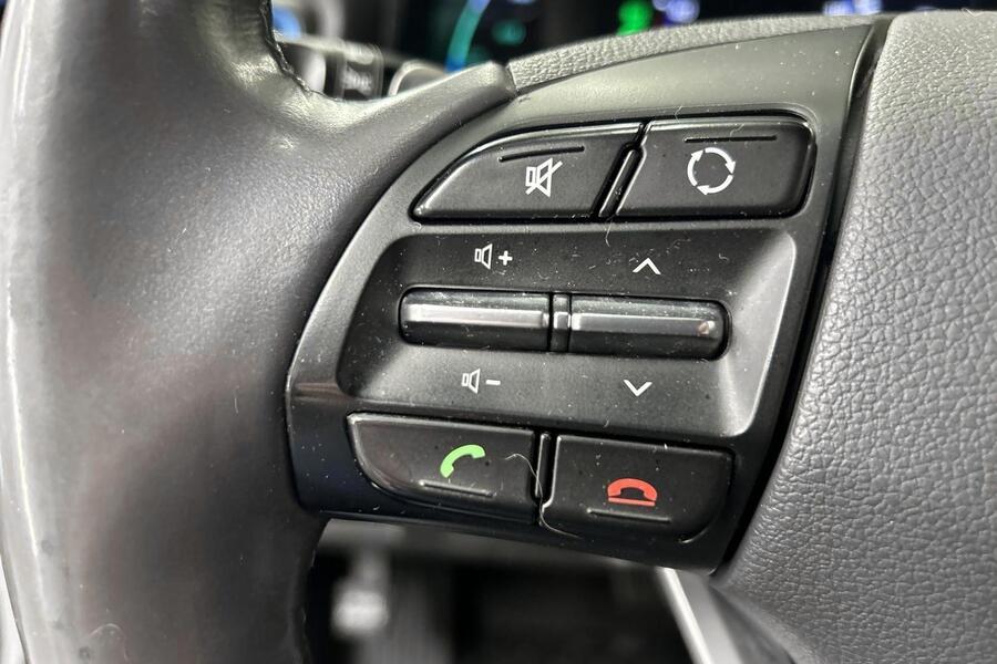 Hyundai IONIQ hybrid vaihtoauto