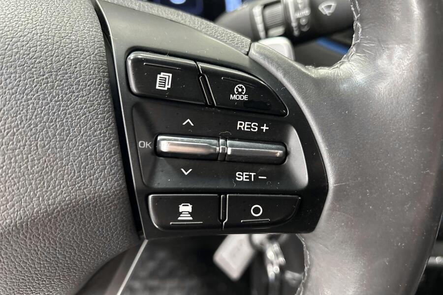 Hyundai IONIQ hybrid vaihtoauto