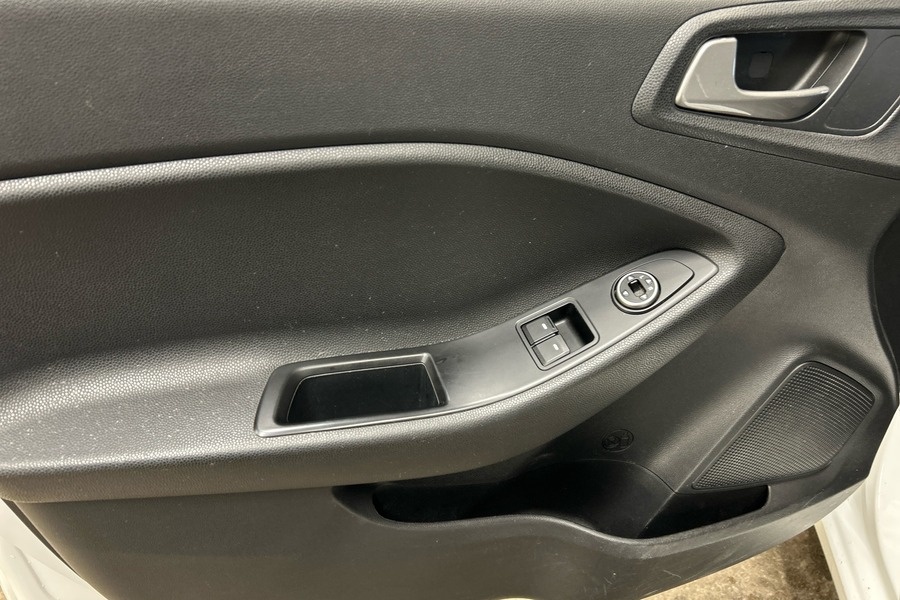Hyundai i20 Hatchback vaihtoauto