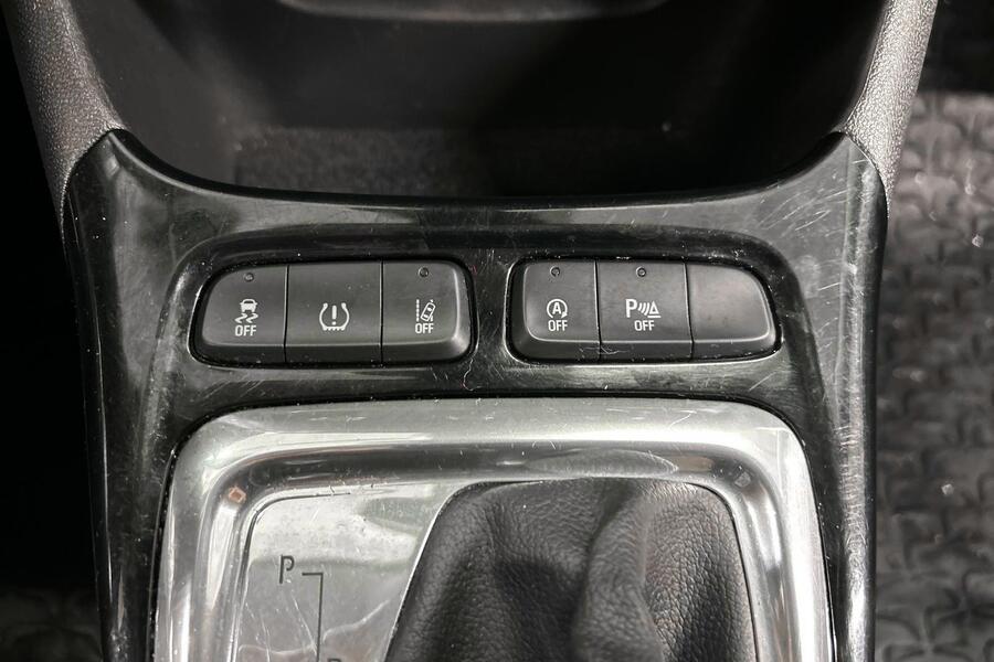 Opel Crossland X vaihtoauto